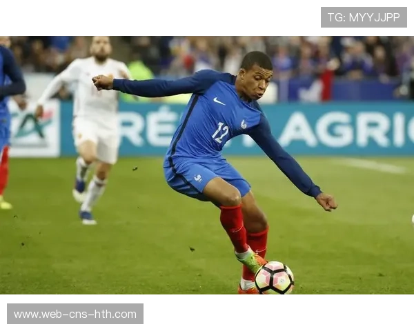 葡萄牙小将李炫周替补头球制胜，阿罗卡结束五连败